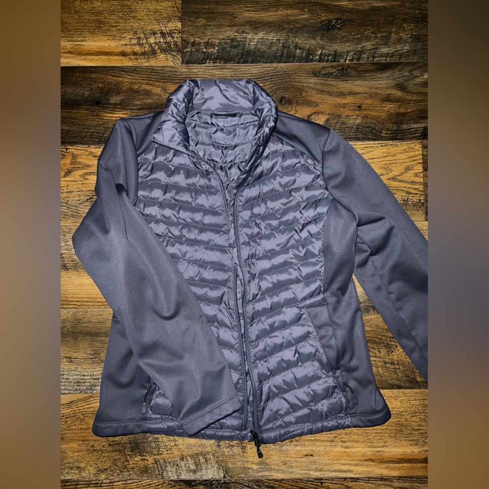 Brand New Costco Sweater size M